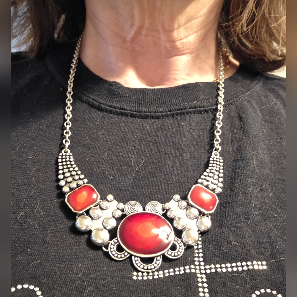 Passion of Essence Red and Silver Victorian Necklace